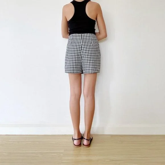 Skort - Picture 2 of 4